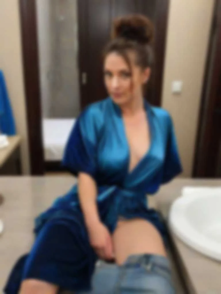 Алина